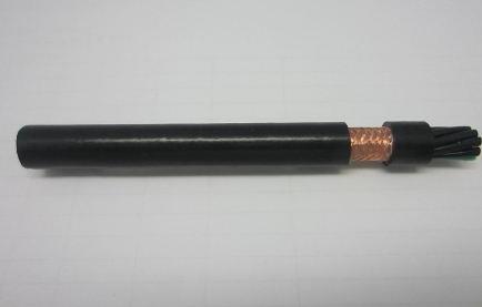 PUR拖鏈電纜護(hù)套材料有什么優(yōu)點